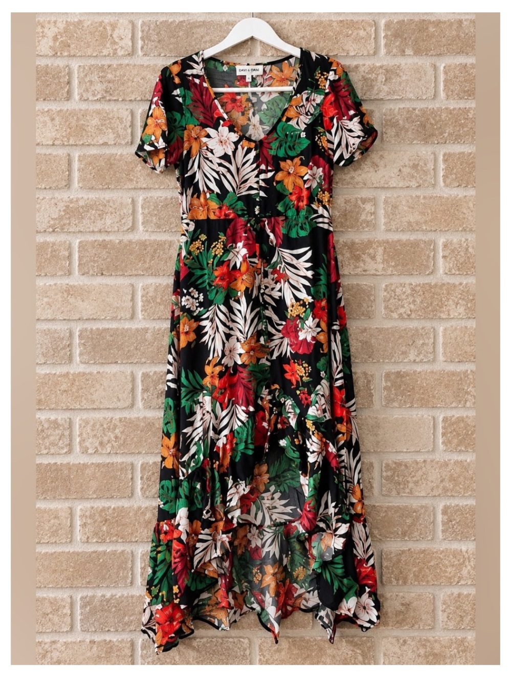 NWT DAVI & DANI Short Sleeve Asymmetric Ruffle Maxi Dress in Black Floral
